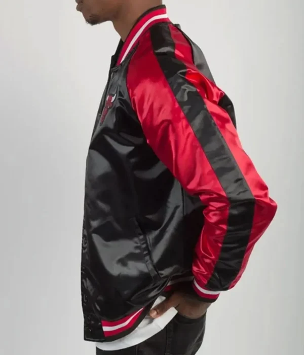 Chicago Bulls NBA 1998 Bomber Satin Jacket