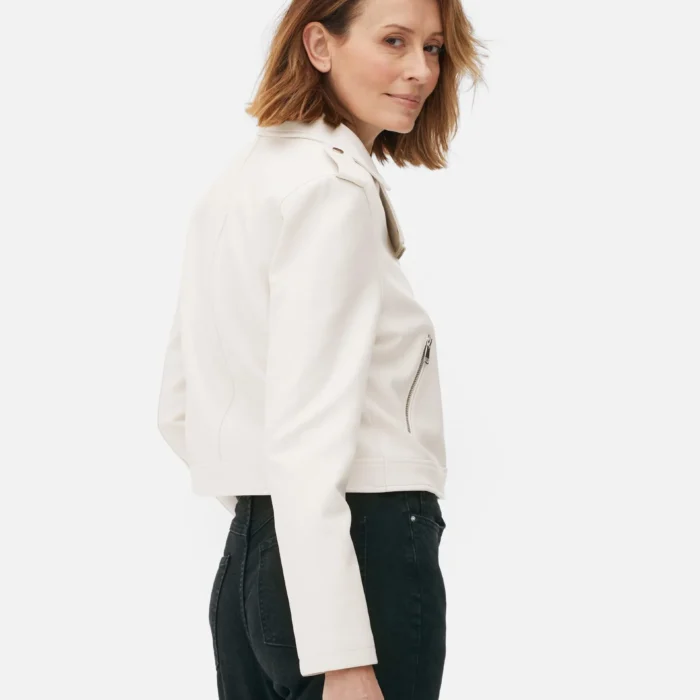 Vixen Cropped Moto Leather White Jacket For Sale